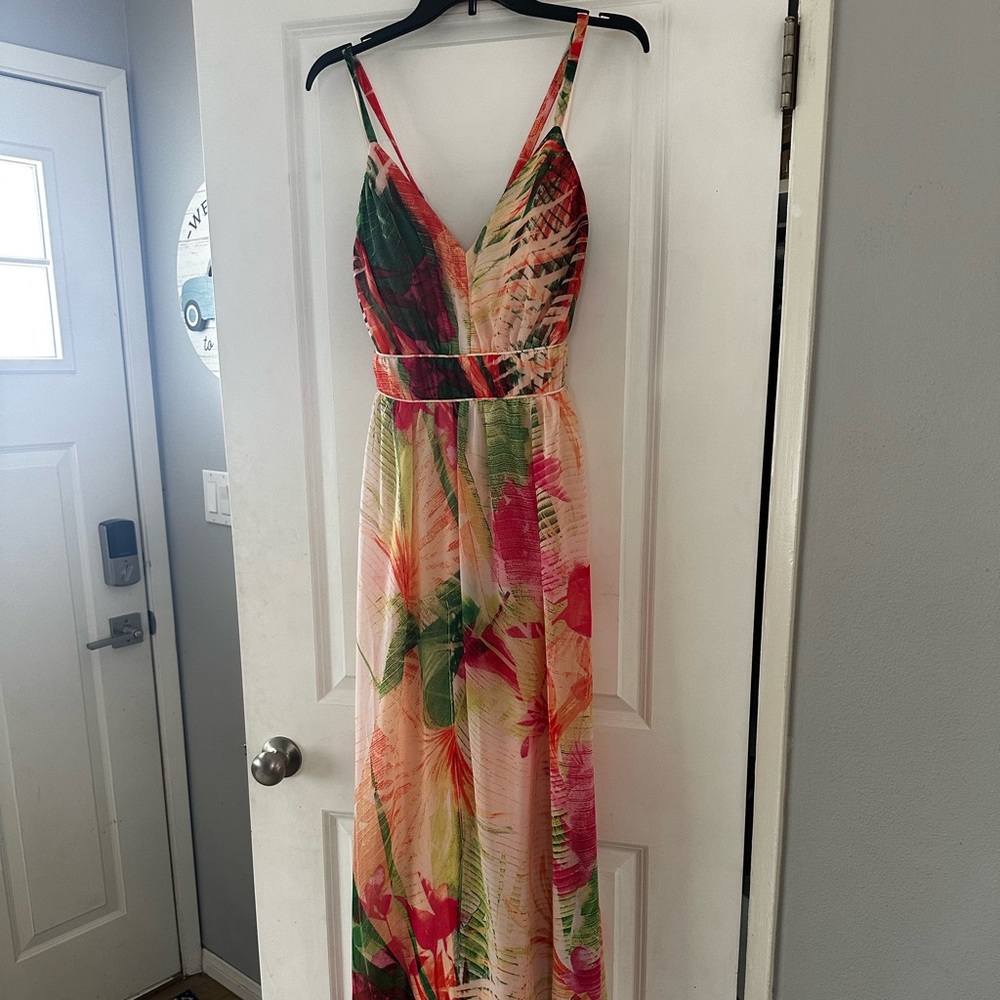 Women’s maxi dress